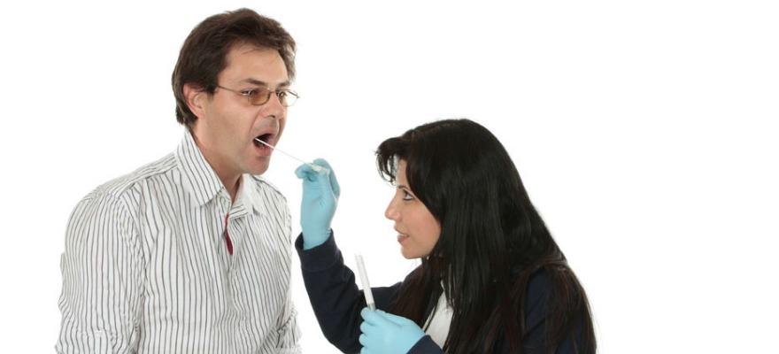 Mouth swabs or blood samples: which one is needed and why?